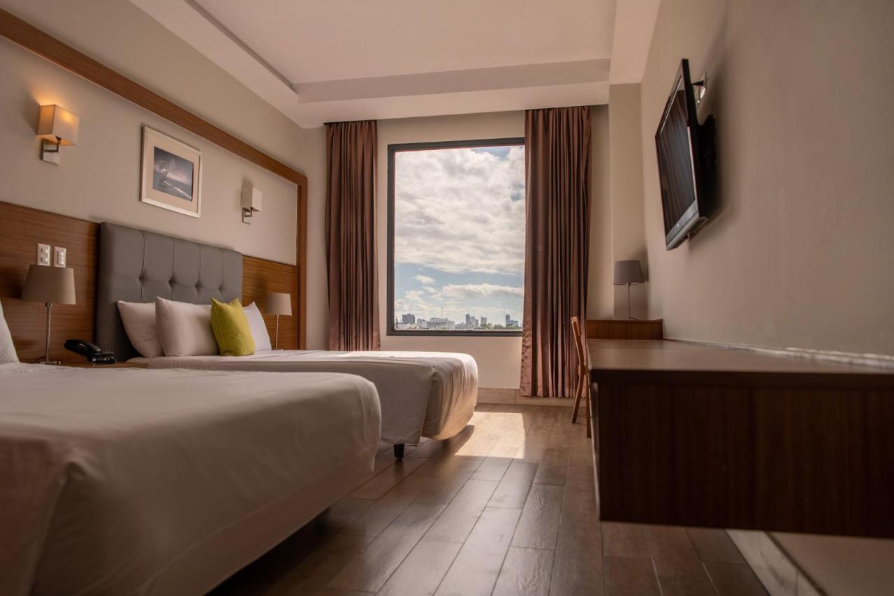 เวสตัน สวีท แอนด์ โฮเต็ล Hotel ซานโตโดมิงโก ภายนอก รูปภาพ