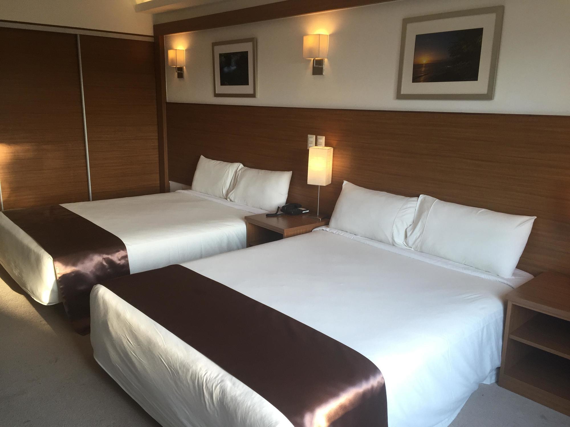 เวสตัน สวีท แอนด์ โฮเต็ล Hotel ซานโตโดมิงโก ภายนอก รูปภาพ