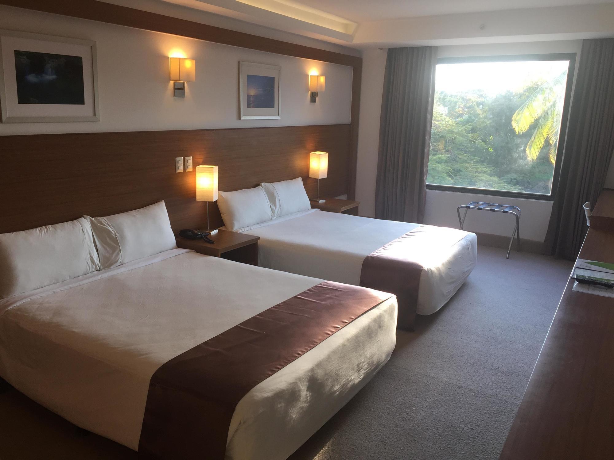 เวสตัน สวีท แอนด์ โฮเต็ล Hotel ซานโตโดมิงโก ภายนอก รูปภาพ