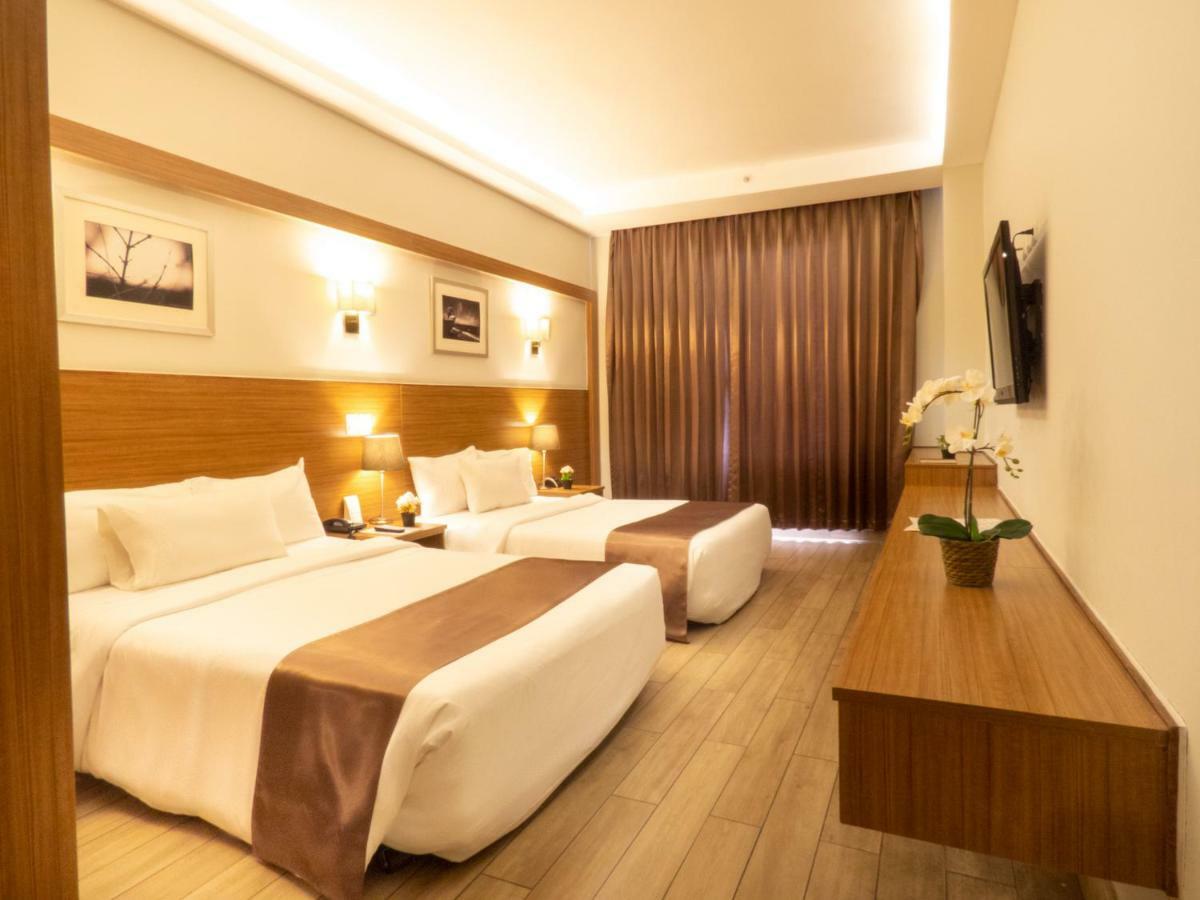 เวสตัน สวีท แอนด์ โฮเต็ล Hotel ซานโตโดมิงโก ภายนอก รูปภาพ