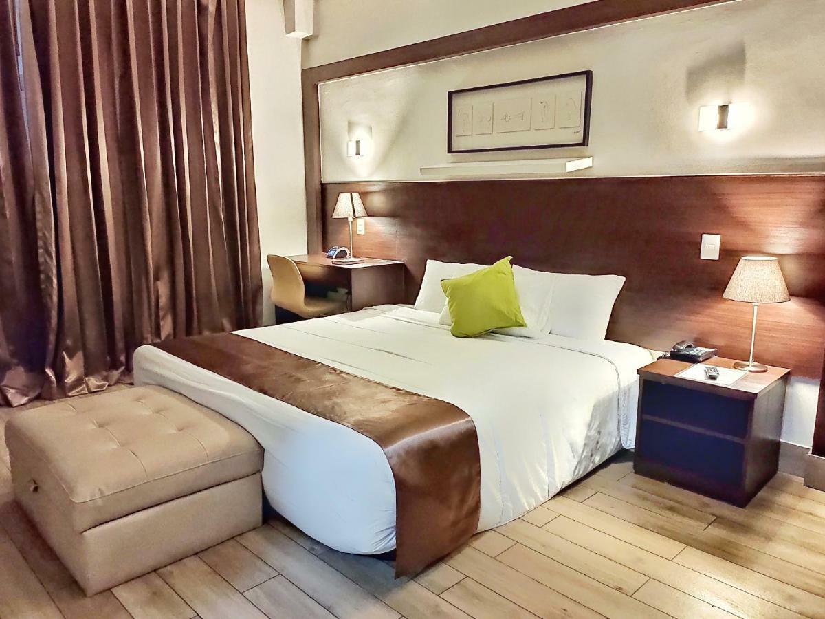 เวสตัน สวีท แอนด์ โฮเต็ล Hotel ซานโตโดมิงโก ภายนอก รูปภาพ